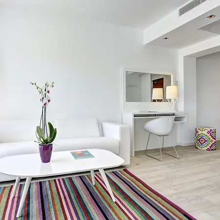 Grupotel Ibiza - Adults Only Hotel Portinatx